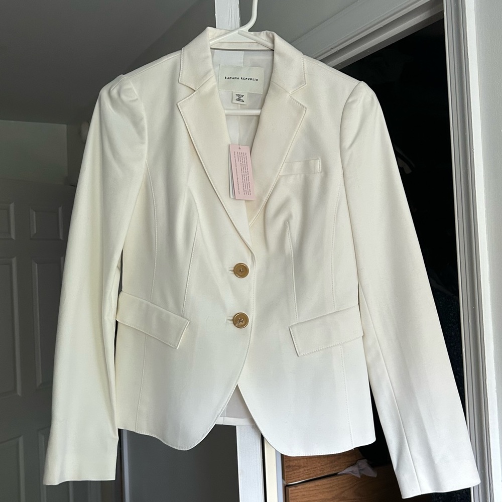 NWT White BR blazer - 2P